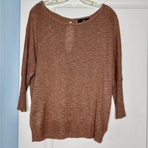 🍓6/$15🍓 Women’s Deep Champagne Drop Shoulder Top